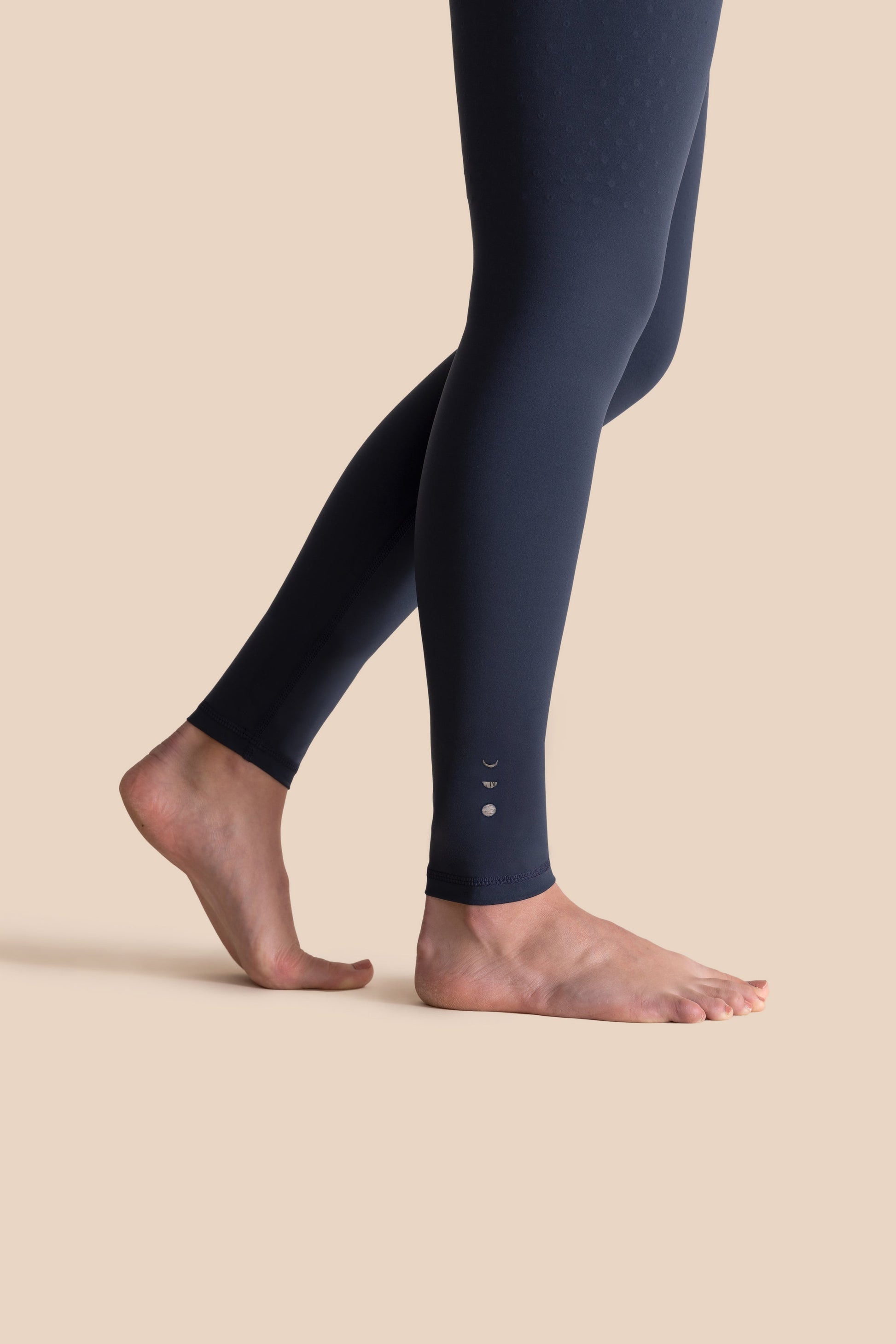 L'Original Full Legging - Elastique Athletics  Compression leggings women,  Compression leggings, Compression wear